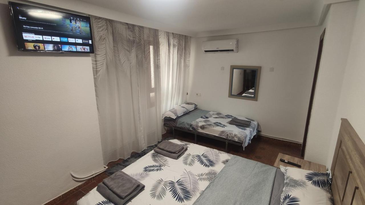 Big Penthouse For 10 Per Leilighet Torrevieja Eksteriør bilde